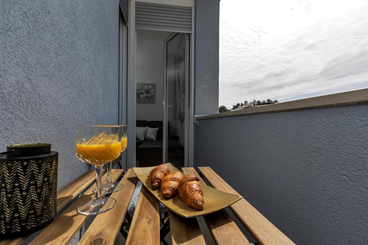 Apartman Magnolia Makarska Exteriör bild